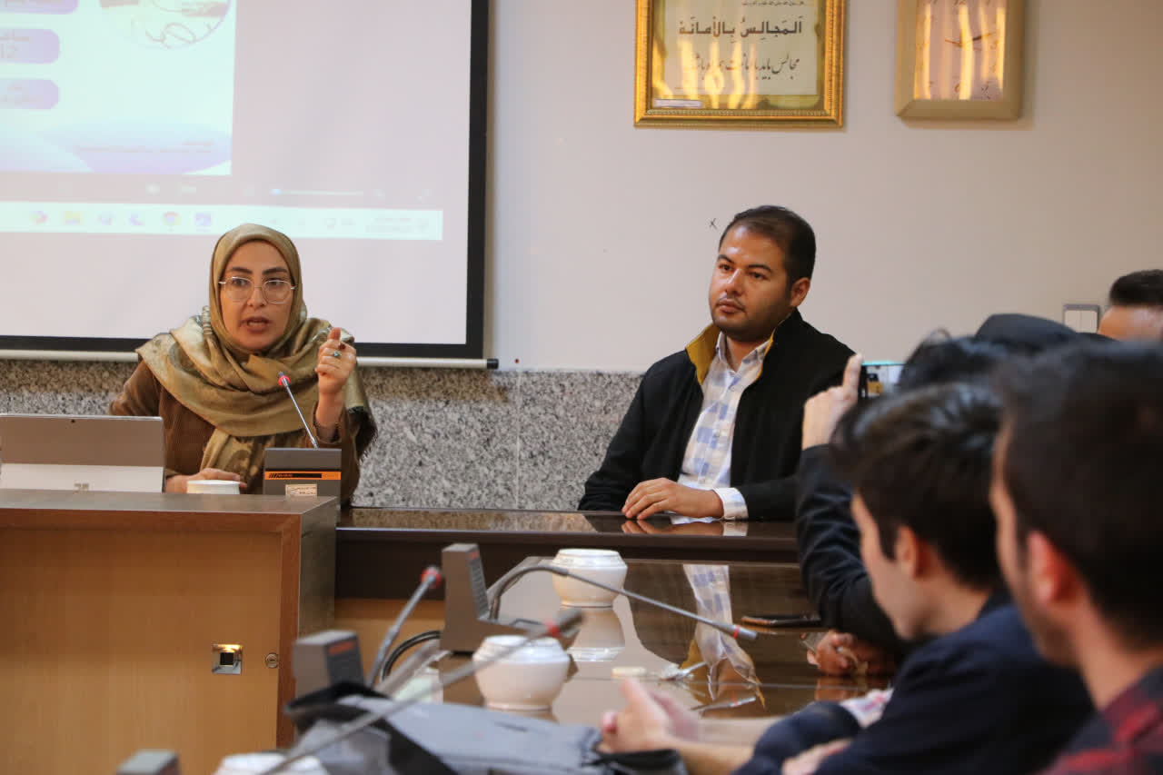 نشست خبری مشترک دانشکده پرستاری و مرکز تحقیقات پرستاری — ۱ آذر ۱۴۰۴ 